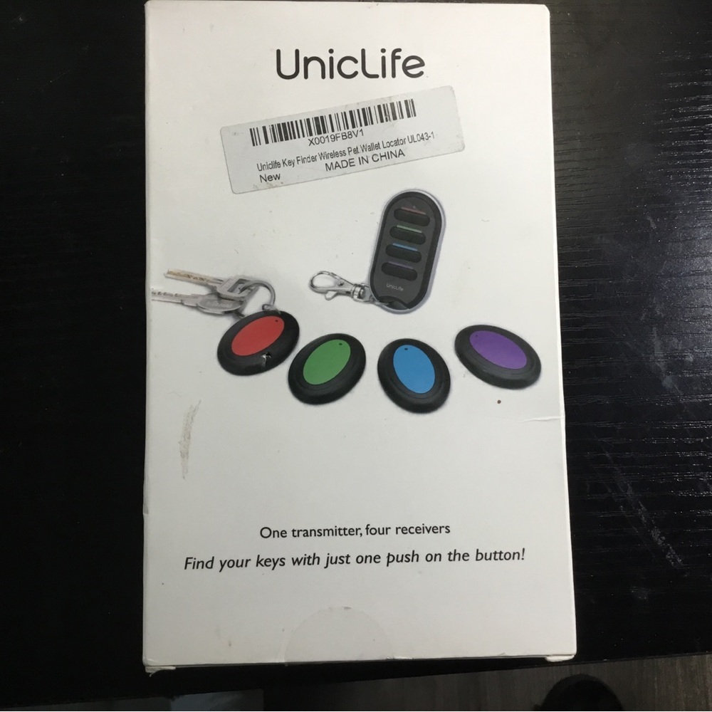 (148) UnicLife Key Finder with Four Color Receivers